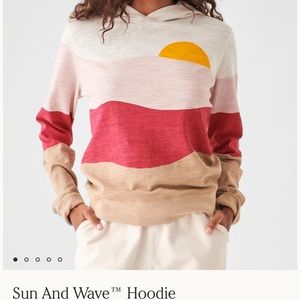 Sun & Wave Faherty hoodie-worn once! Gorgeous, perfect summer hoodie!